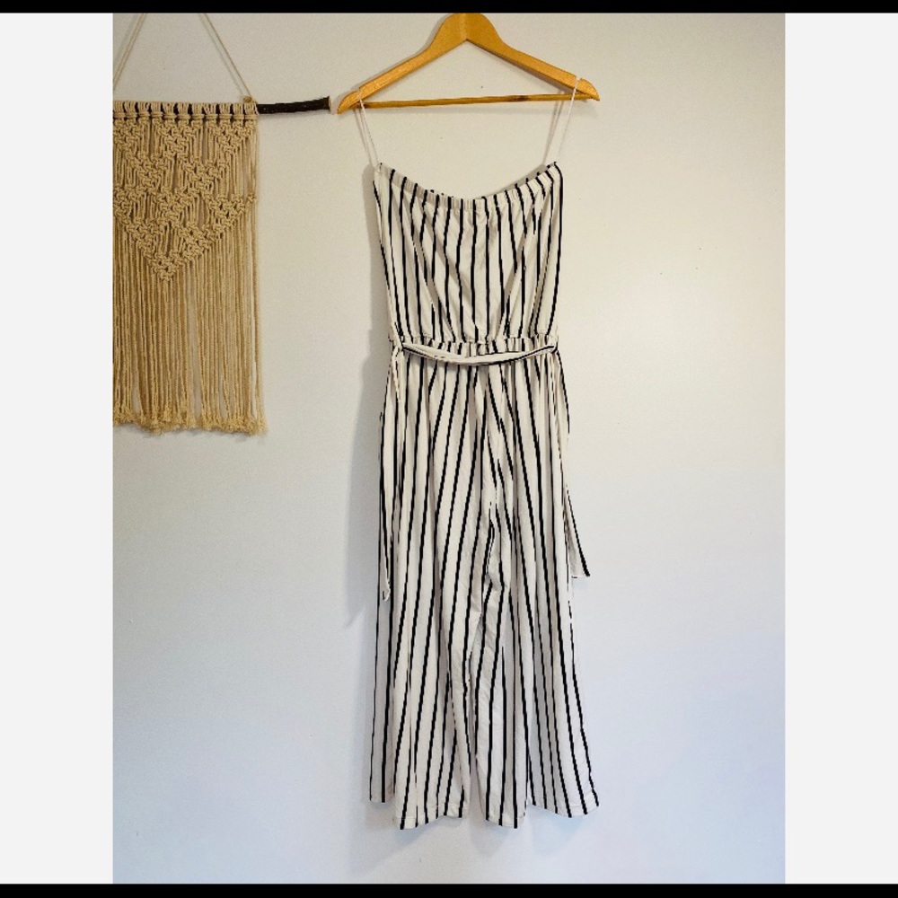 Capella Sleeveless Jumpsuit Pockets Size Large